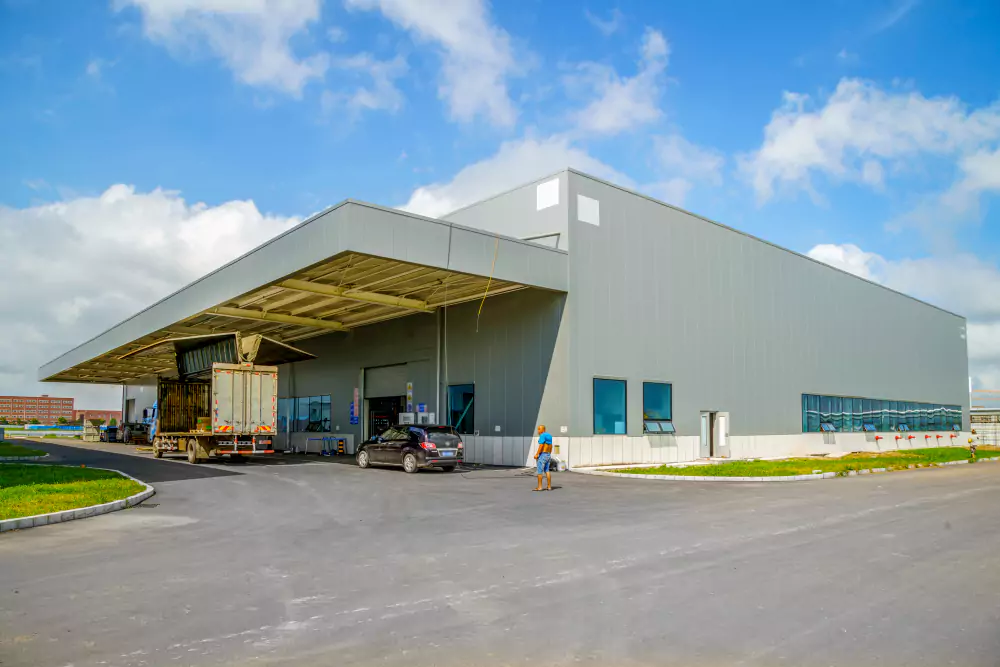 Modern Warehouses